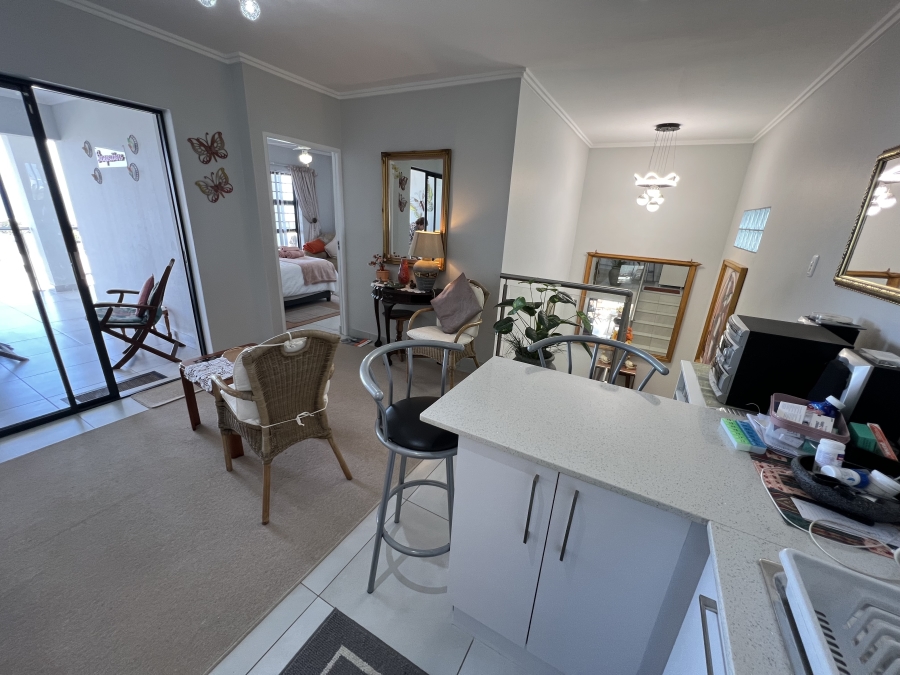 3 Bedroom Property for Sale in Jeffreys Bay Central Eastern Cape